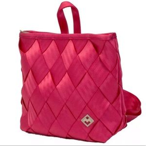 MAGGIES BAG SEATBELT BACKPACK
